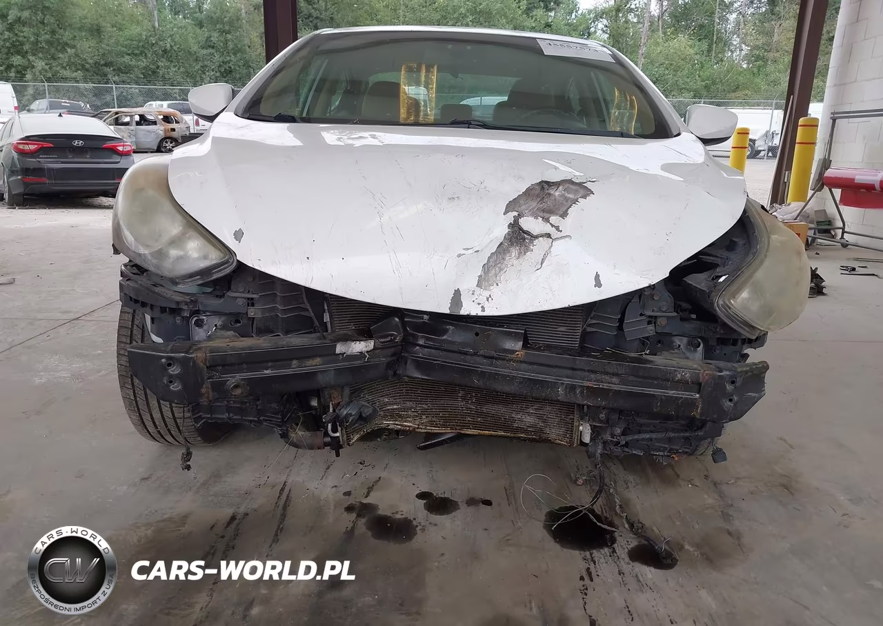 2012 Hyundai Elantra Gls VIN:5NPDH4AE8CH064855 - 6