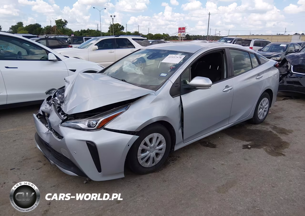 2021 Toyota Prius Le VIN:JTDKAMFU3M3142788 - 2