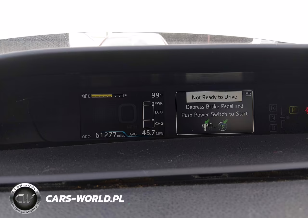 2021 Toyota Prius Le VIN:JTDKAMFU3M3142788 - 7