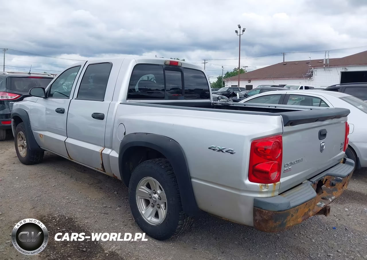 2008 Dodge Dakota Slt VIN:1D7HW48N98S626757 - 3