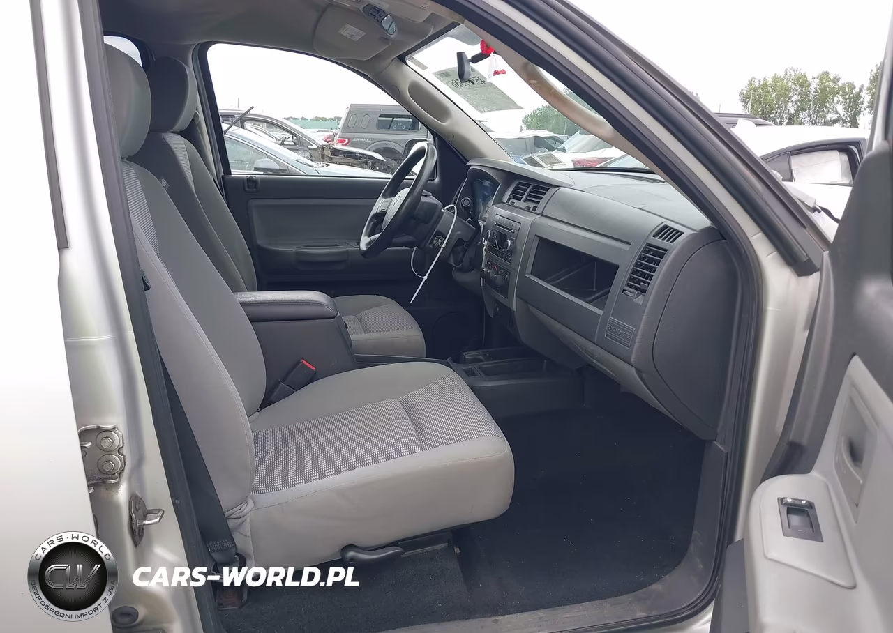 2008 Dodge Dakota Slt VIN:1D7HW48N98S626757 - 5
