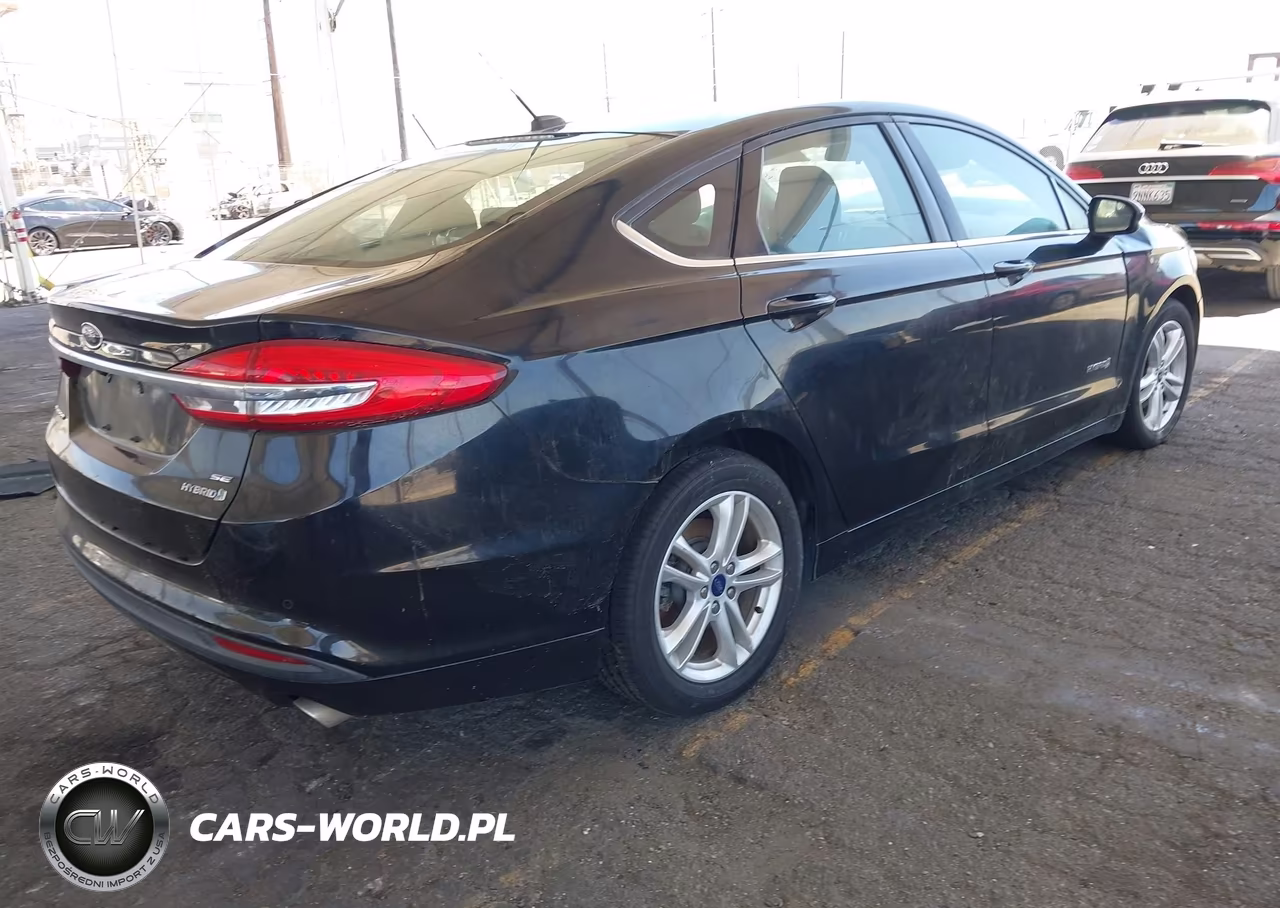 2018 Ford Fusion Hybrid Se VIN:3FA6P0LU5JR281241 - 4