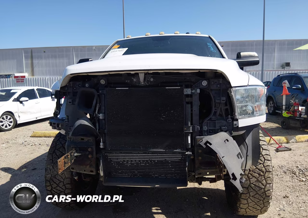 2017 Ram 3500 Tradesman 4X4 8' Box VIN:3C63R3GL9HG577175 - 13