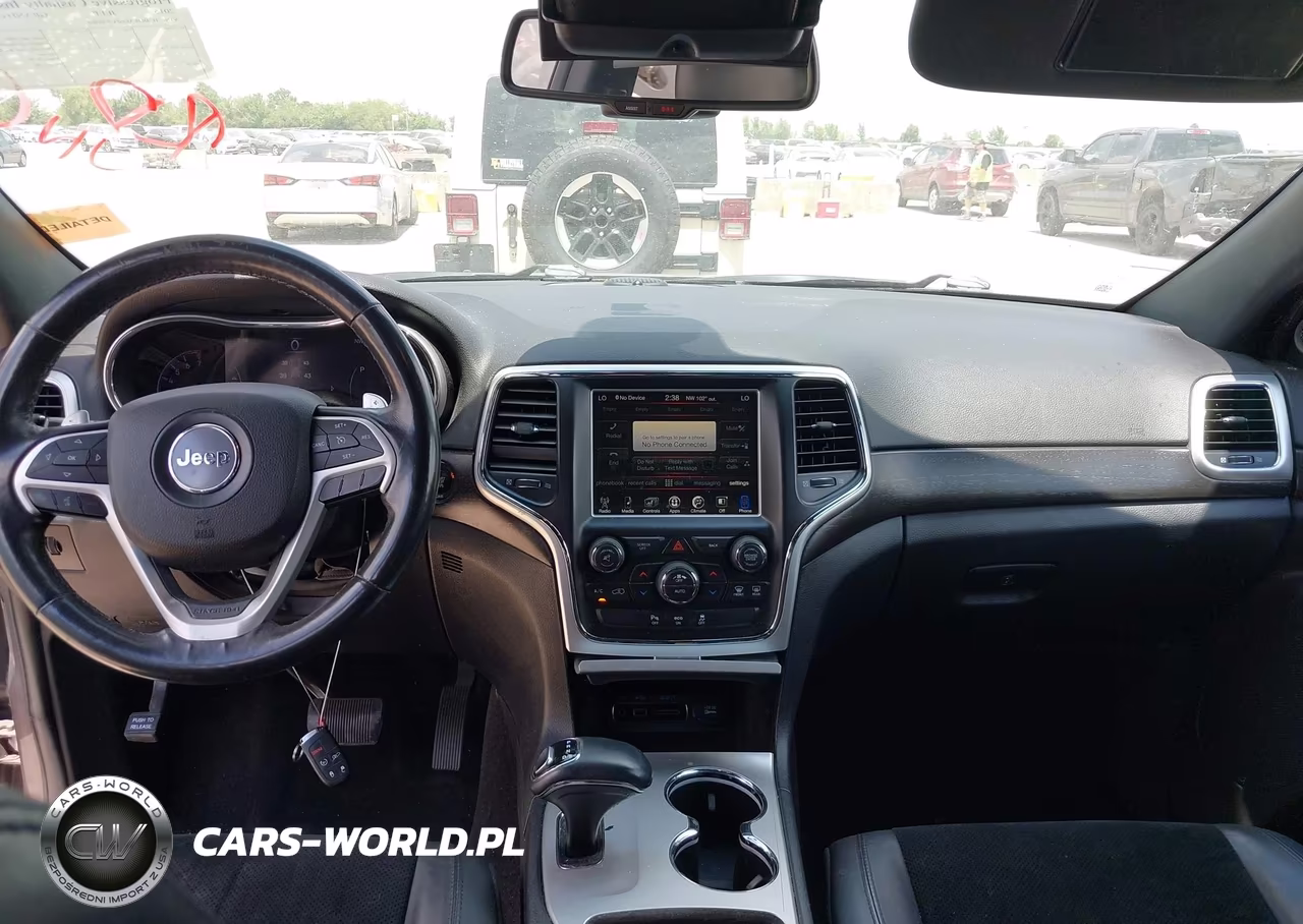 2015 Jeep Grand Cherokee Altitude VIN:1C4RJFAG6FC820304 - 19