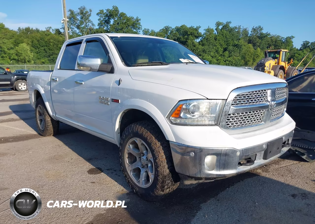 2017 Ram 1500 Laramie 4X4 5'7 Box