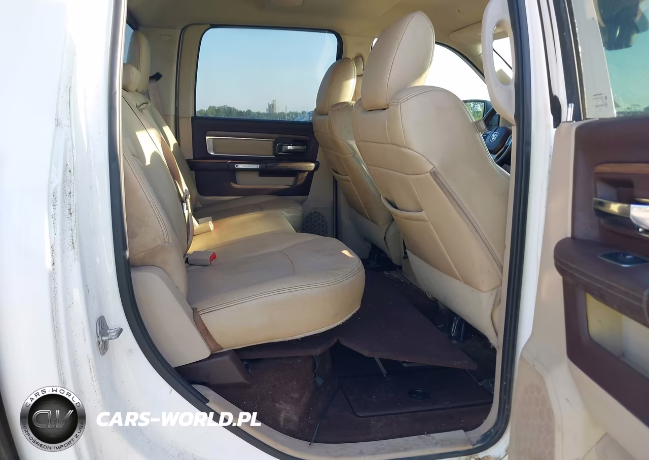 2017 Ram 1500 Laramie 4X4 5'7 Box VIN:1C6RR7NM0HS522071 - 8