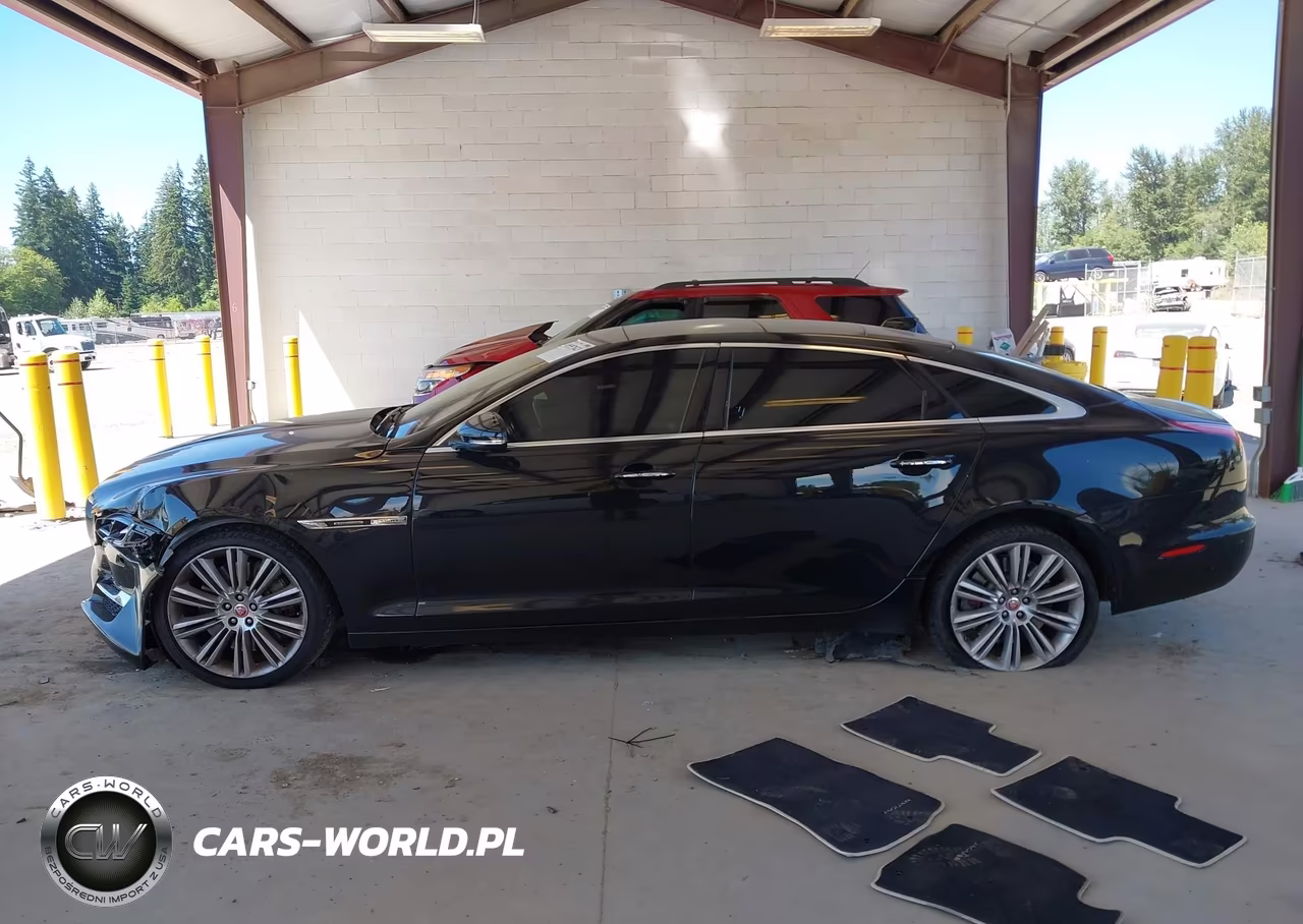 2016 Jaguar Xj Xjl Supercharged VIN:SAJWA2GE3GMW03033 - 14