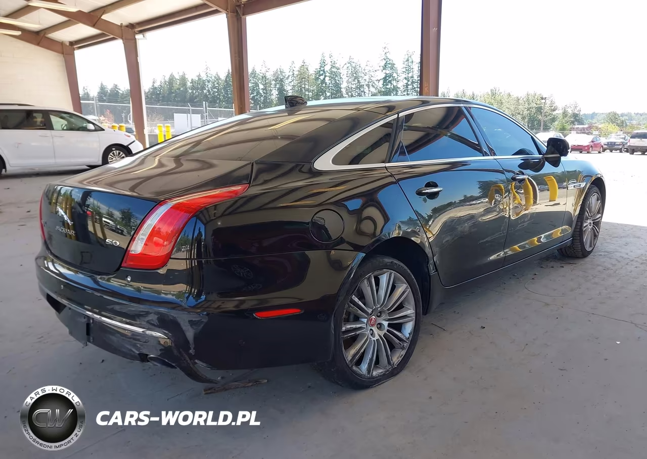 2016 Jaguar Xj Xjl Supercharged VIN:SAJWA2GE3GMW03033 - 4
