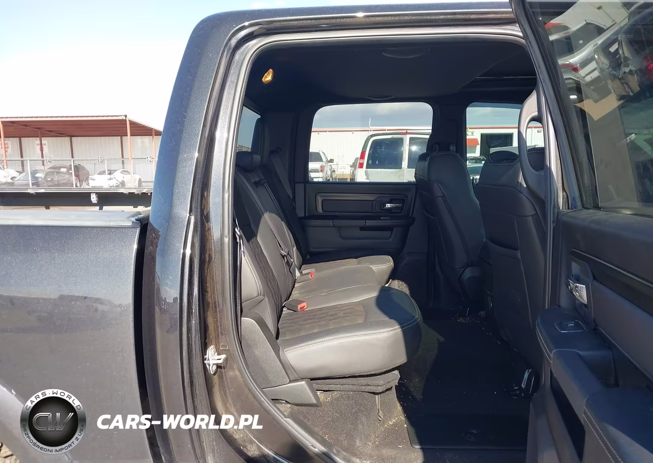 2018 Ram 1500 Rebel 4X4 5'7 Box VIN:1C6RR7YT0JS159649 - 8