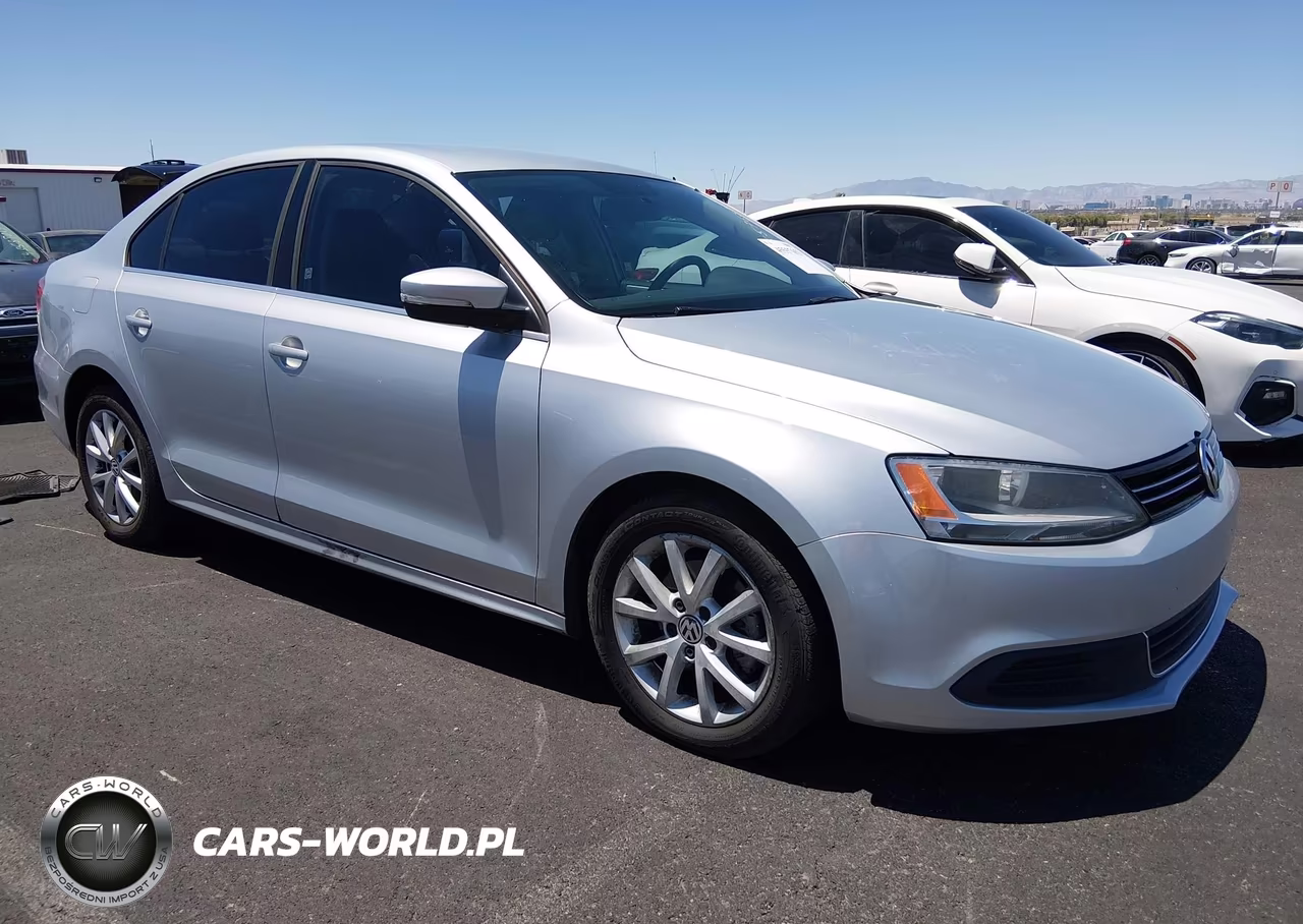 2013 Volkswagen Jetta 2.5L Se – zdjęcie 1 z 11