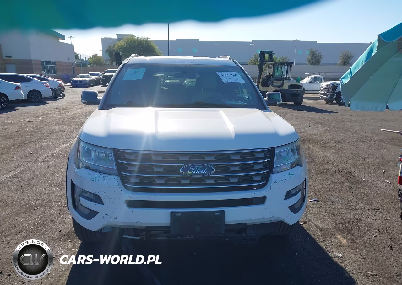 2017 Ford Explorer Xlt VIN:1FM5K8D80HGE00637 - 13