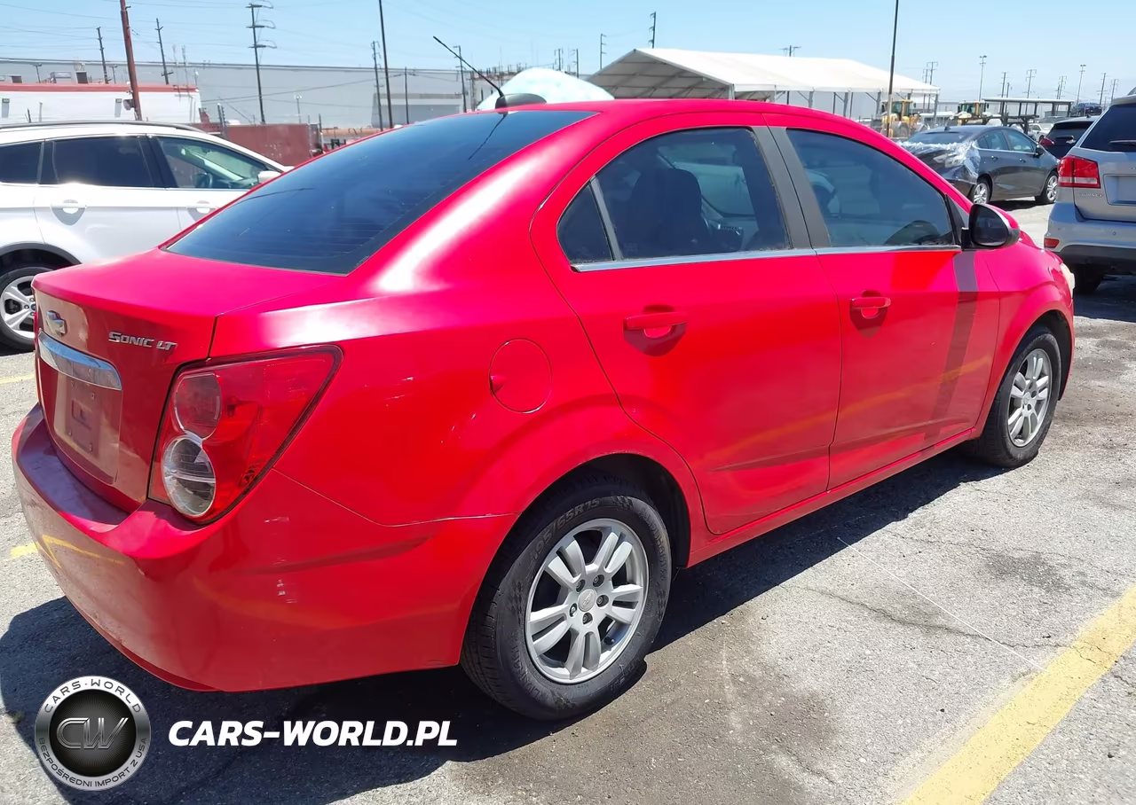 2015 Chevrolet Sonic Lt Auto VIN:1G1JC5SG9F4210805 - 4
