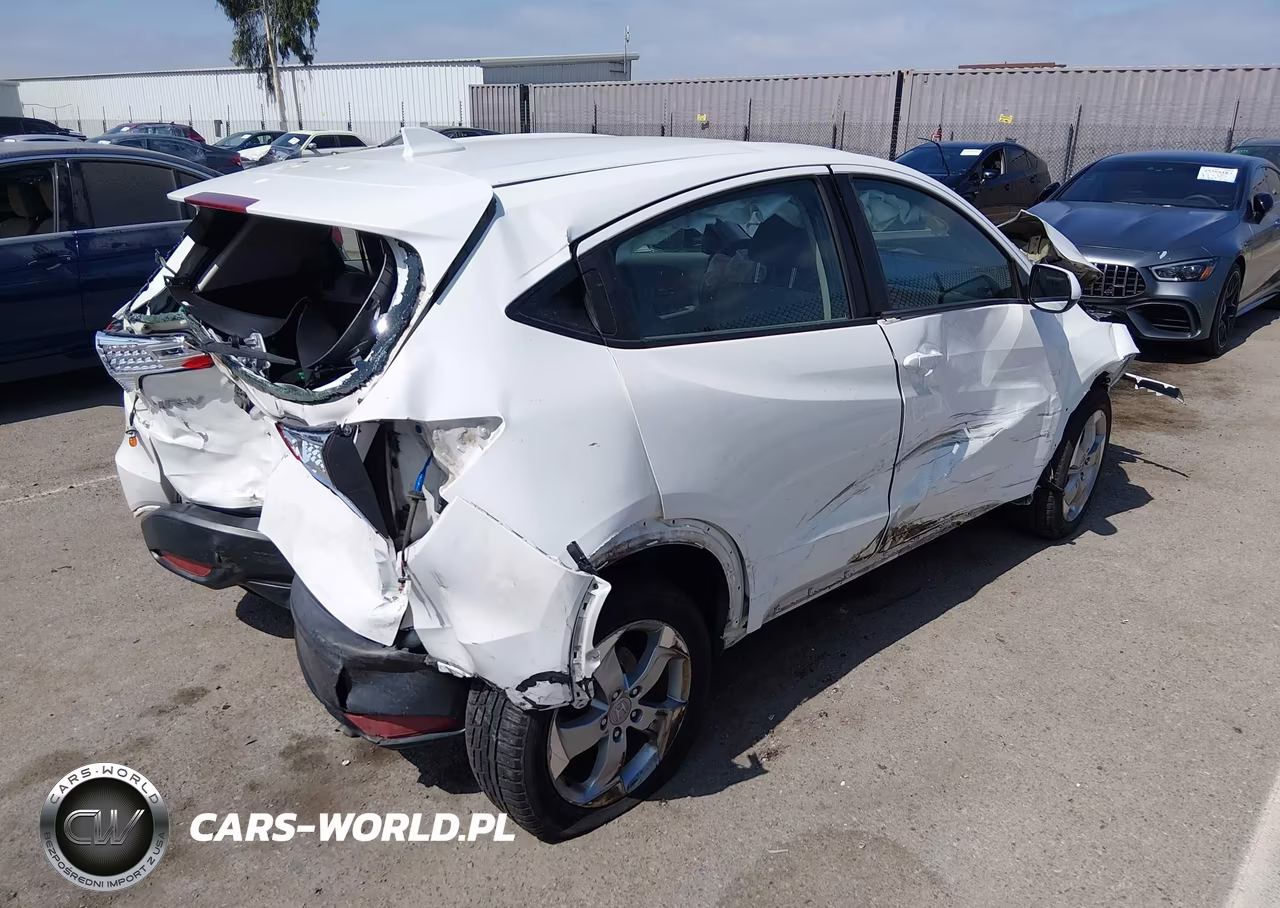 2017 Honda Hr-V Lx VIN:3CZRU6H38HM726690 - 4
