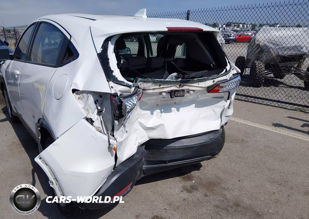 2017 Honda Hr-V Lx VIN:3CZRU6H38HM726690 - 6