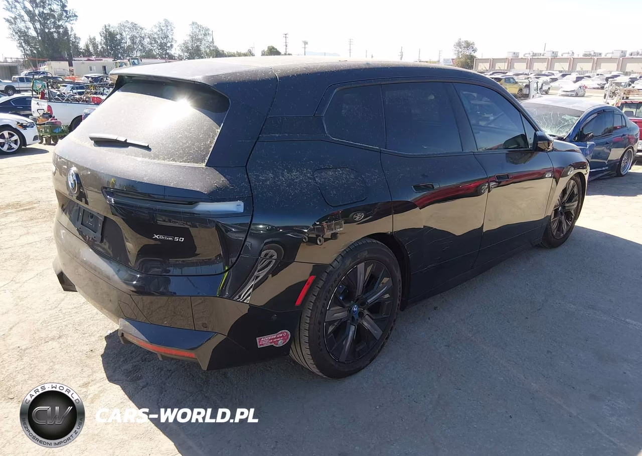 2024 BMW Ix xDrive50 VIN:WB523CF08RCP46549 - 4