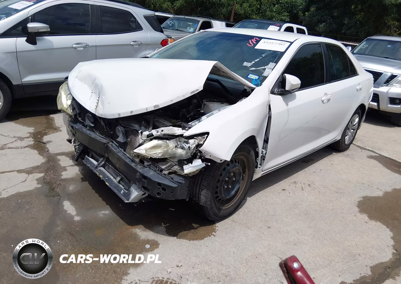 2014 Toyota Camry Le VIN:4T4BF1FK4ER413174 - 2