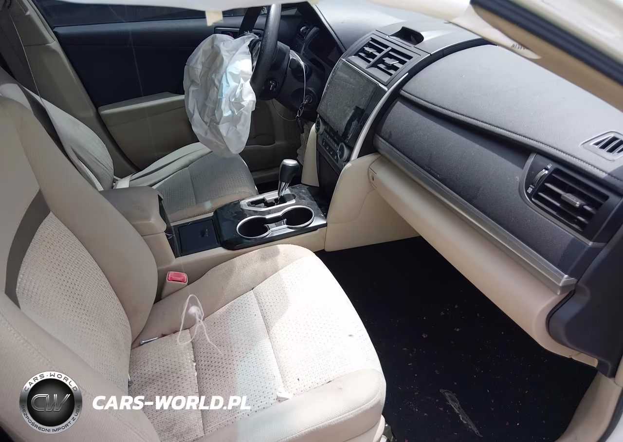2014 Toyota Camry Le VIN:4T4BF1FK4ER413174 - 5
