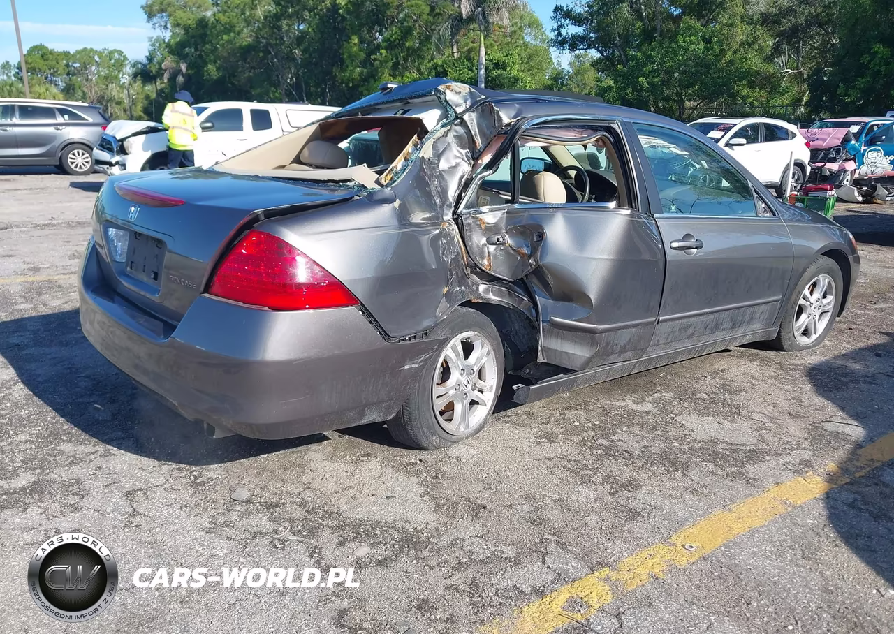 2007 Honda Accord 2.4 Ex VIN:1HGCM56837A117587 - 4