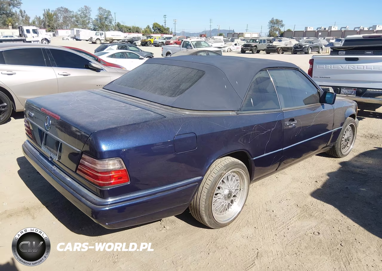1995 Mercedes-Benz E 320 VIN:WDBEA66E6SC172512 - 4