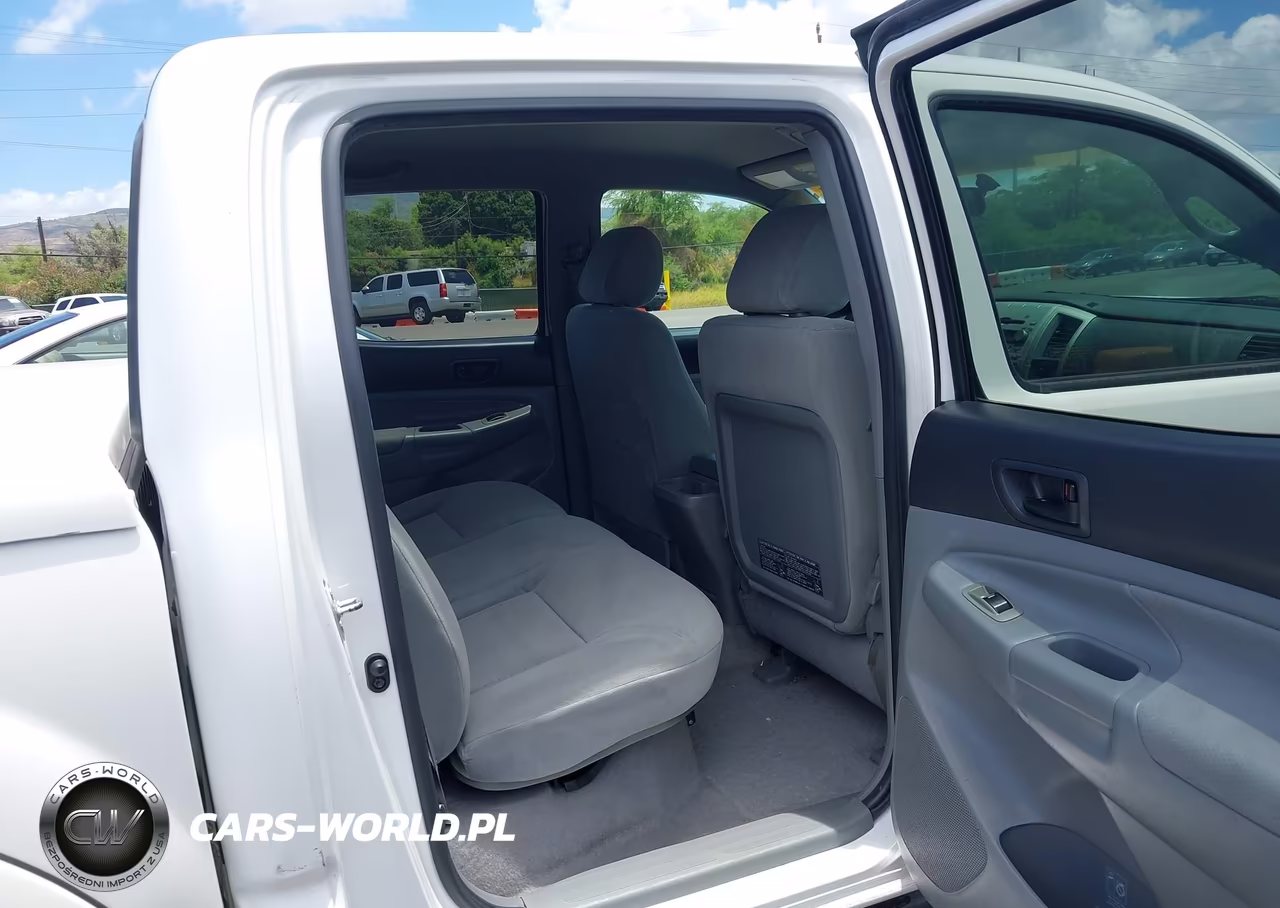 2007 Toyota Tacoma Prerunner V6 VIN:5TEJU62N67Z389936 - 8