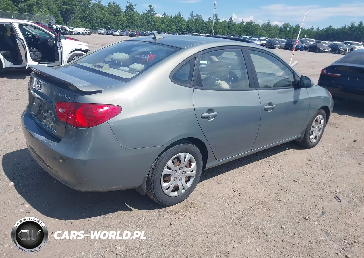 2009 Hyundai Elantra Gls VIN:KMHDU46D59U757937 - 4