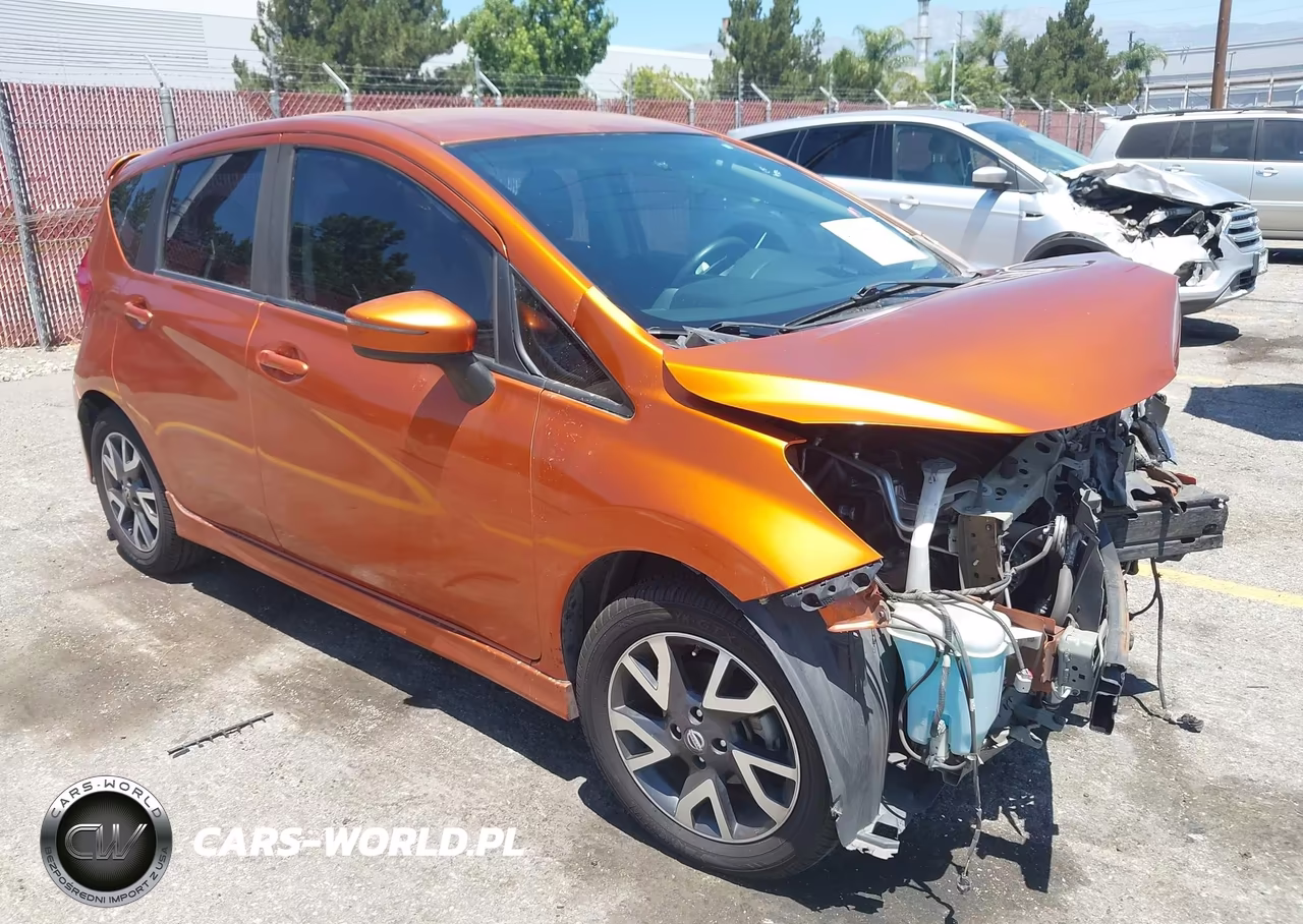 2017 Nissan Versa Note Sr – zdjęcie 1 z 14