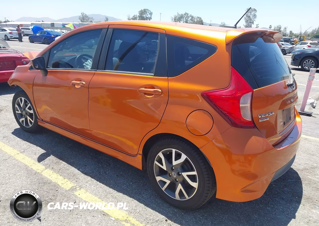 2017 Nissan Versa Note Sr VIN:3N1CE2CP5HL378609 - 3