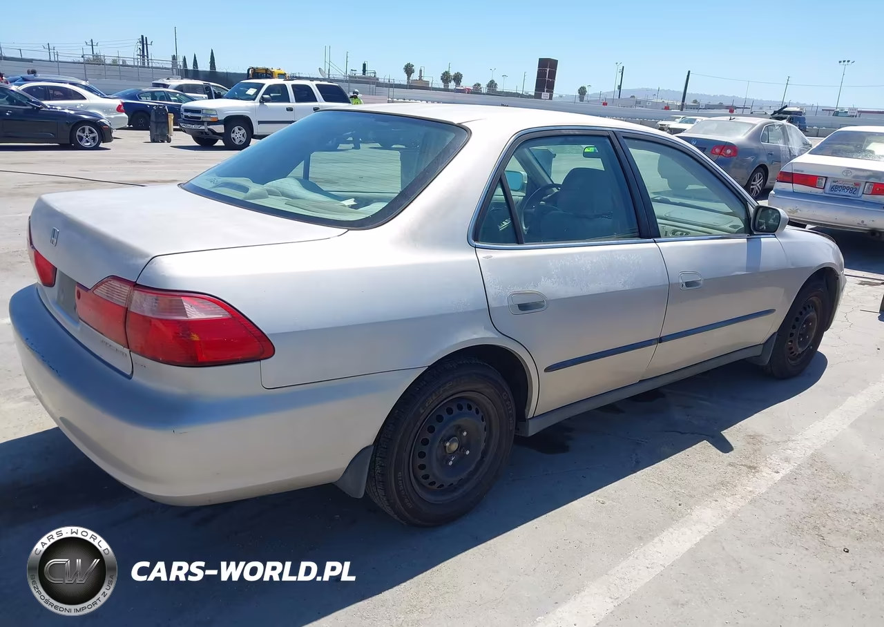 1998 Honda Accord Lx VIN:1HGCG5545WA209417 - 4