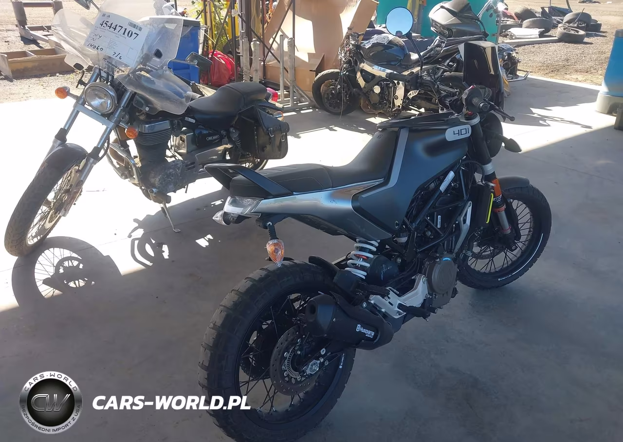 2020 Husqvarna Vitpilen 401-Svartpilen 401 VIN:MD2JUJ402LC262480 - 4