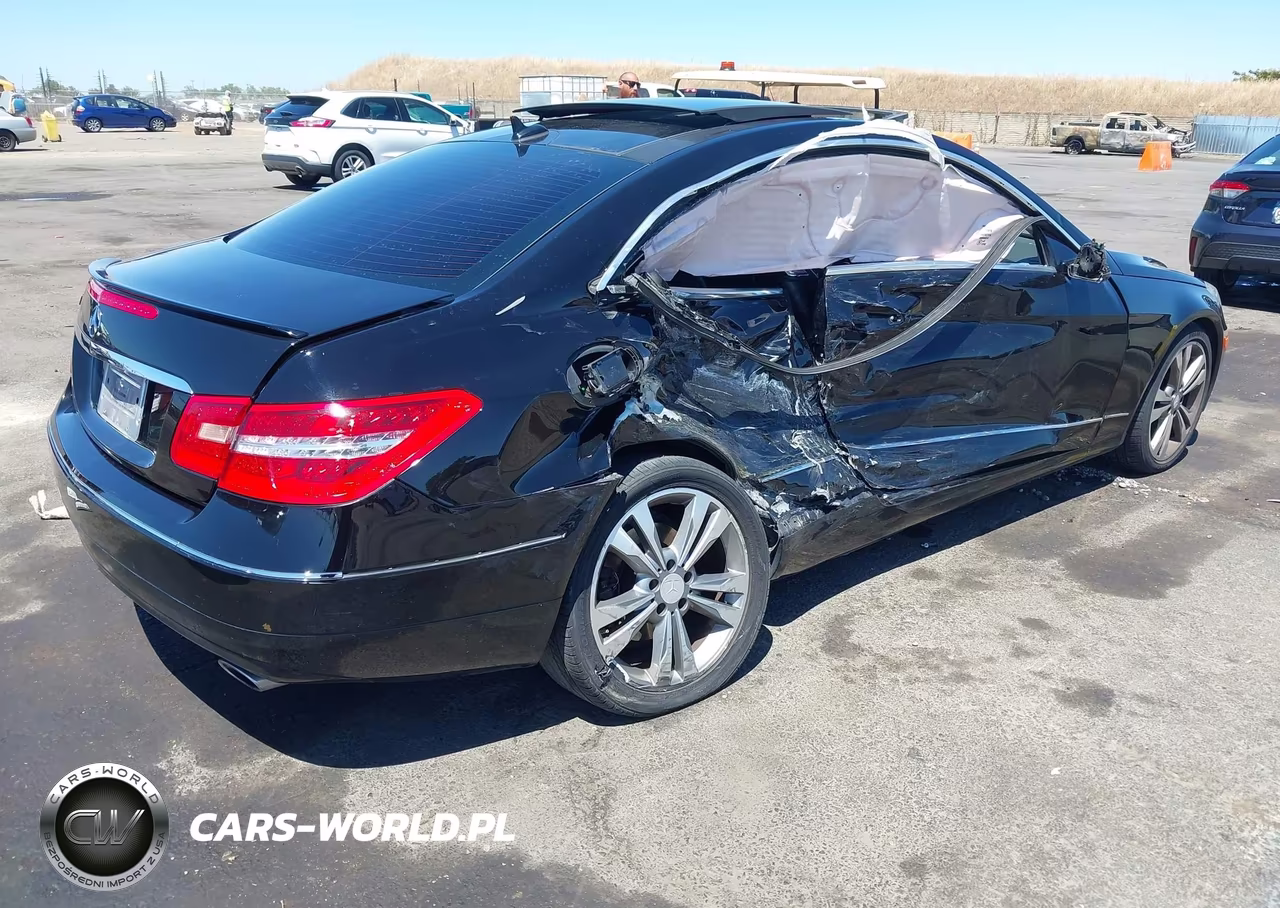2011 Mercedes-Benz E 350 VIN:WDDKJ5GB7BF077044 - 4