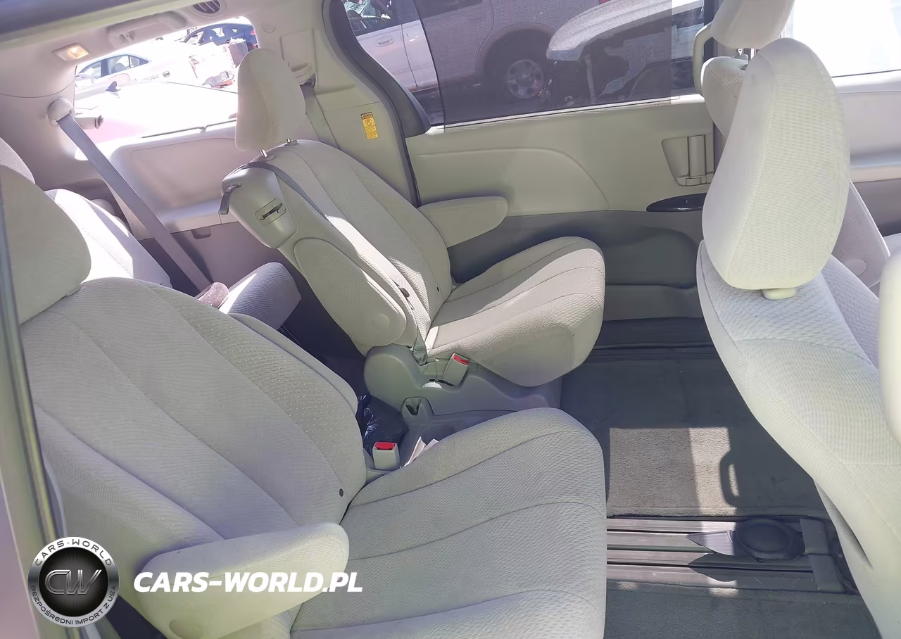 2014 Toyota Sienna Le V6 8 Passenger VIN:5TDKK3DC2ES414233 - 8