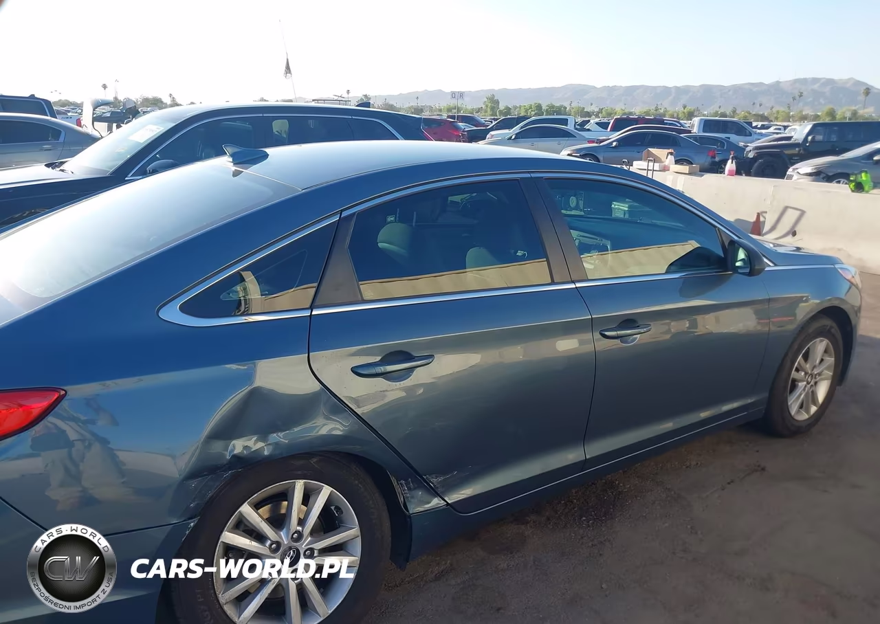 2015 Hyundai Sonata Se VIN:5NPE24AFXFH249542 - 13