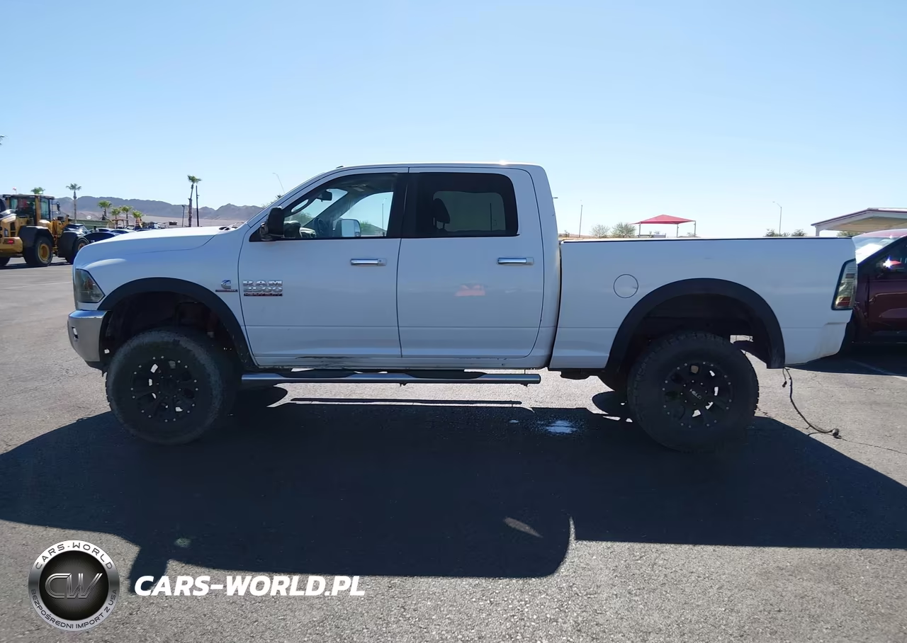2015 Ram 2500 Slt VIN:3C6UR5DLXFG606832 - 15