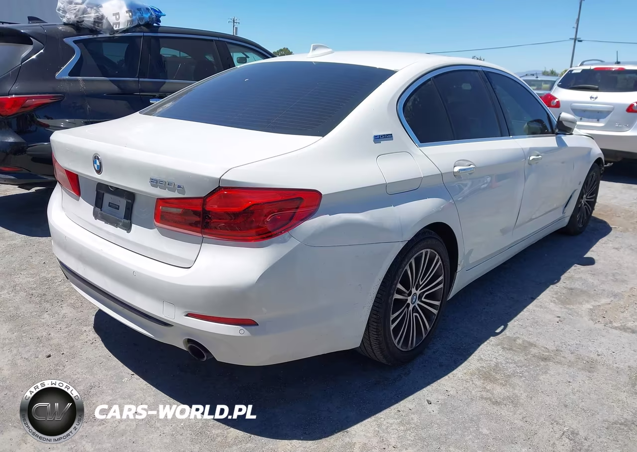 2018 BMW 530E Iperformance VIN:WBAJA9C57JB033514 - 4