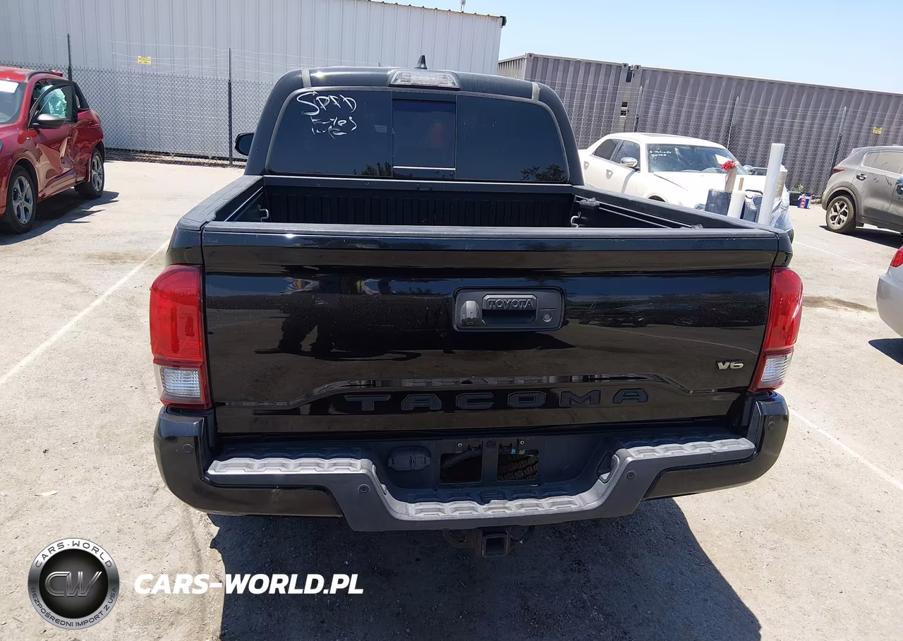 2019 Toyota Tacoma Trd Off Road VIN:3TMCZ5AN6KM225047 - 18