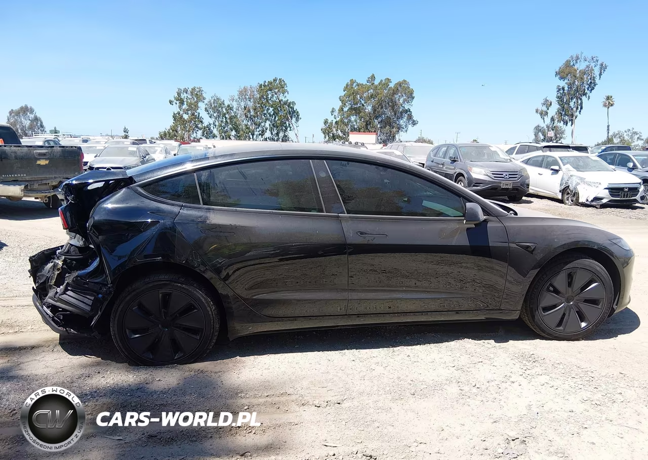 2026 Tesla Model 3 Premium Rear-Wheel Drive-Rear-Wheel Drive VIN:5YJ3E1EA3TF163009 - 17