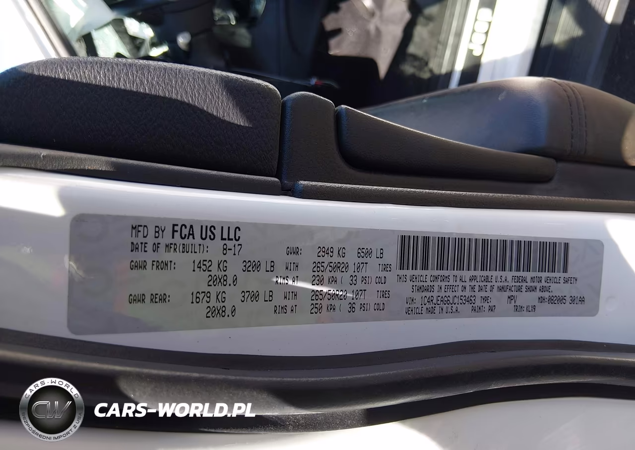2018 Jeep Grand Cherokee Altitude 4X2 VIN:1C4RJEAG6JC153463 - 9