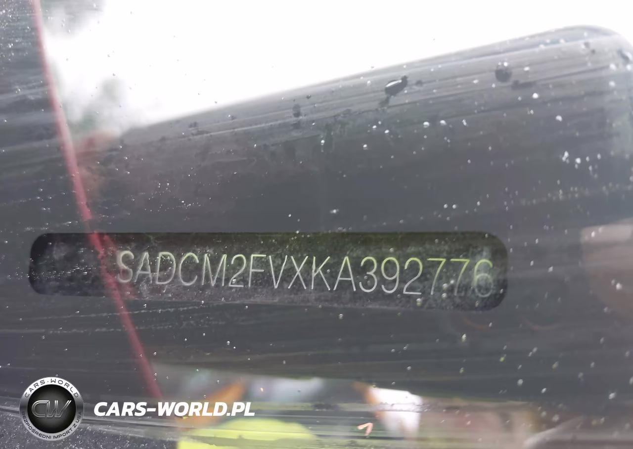 2019 Jaguar F-Pace S VIN:SADCM2FVXKA392776 - 9