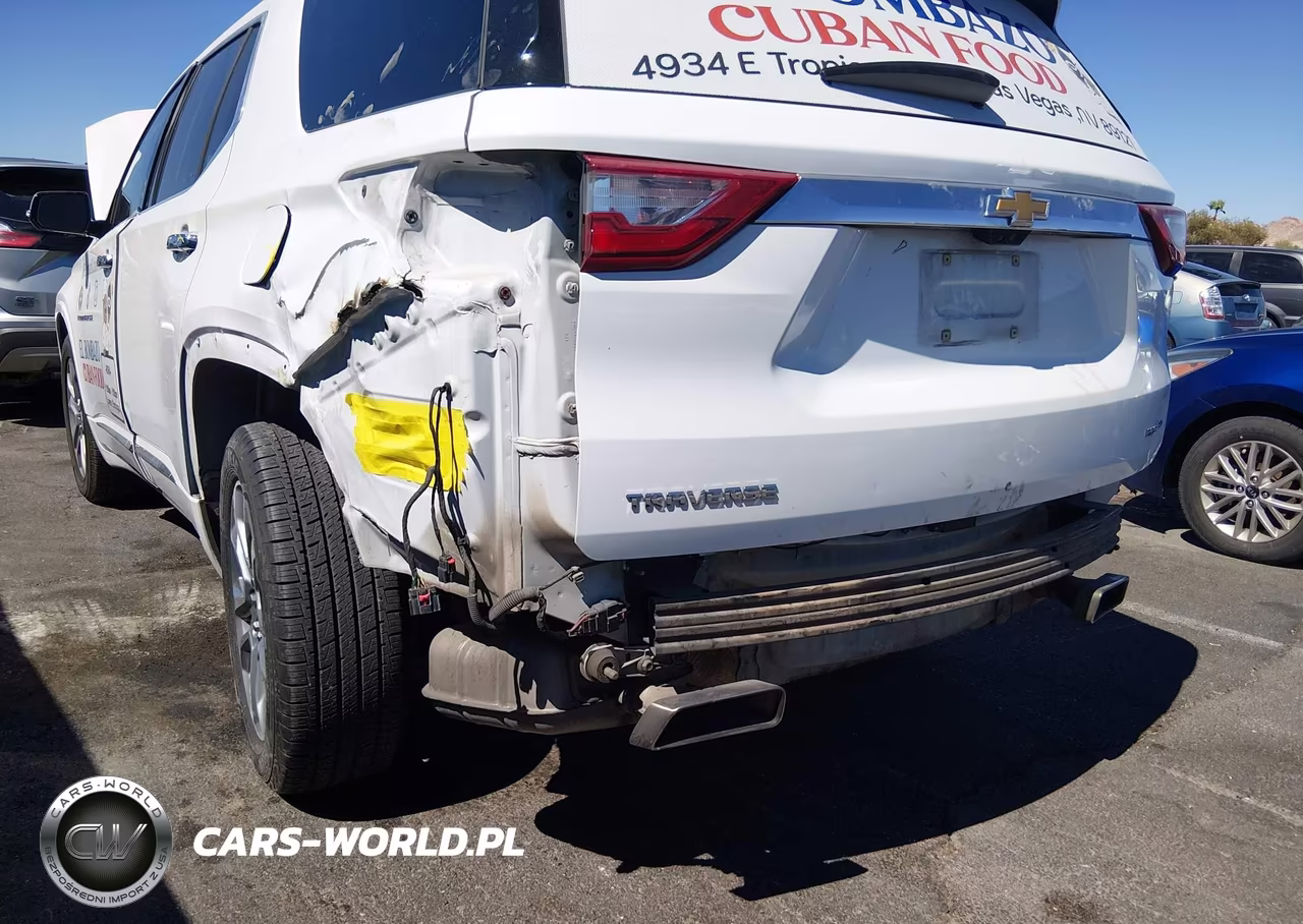 2019 Chevrolet Traverse Premier VIN:1GNERKKW9KJ117007 - 6