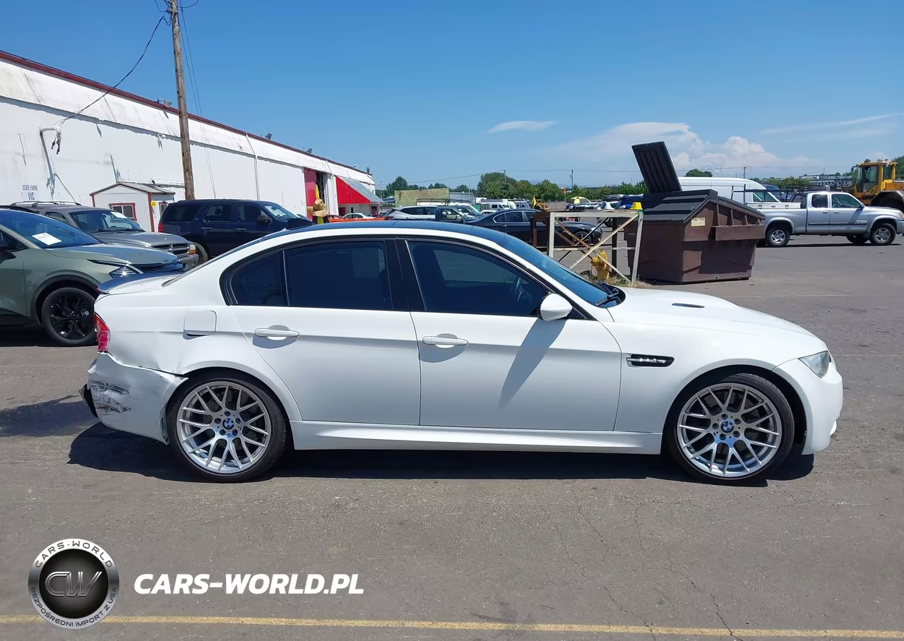 2011 BMW M3 VIN:WBSPM9C54BE202935 - 13