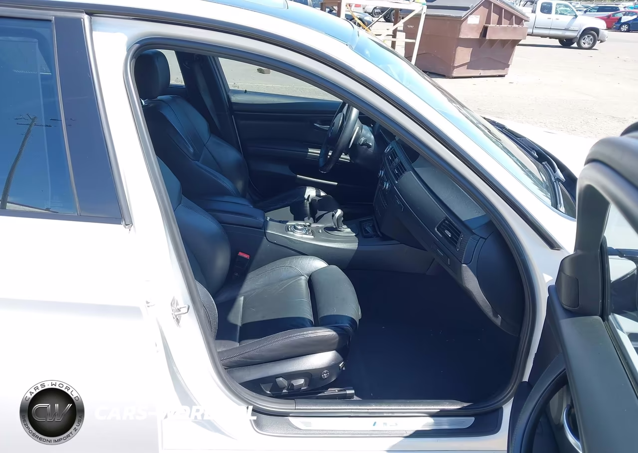 2011 BMW M3 VIN:WBSPM9C54BE202935 - 5
