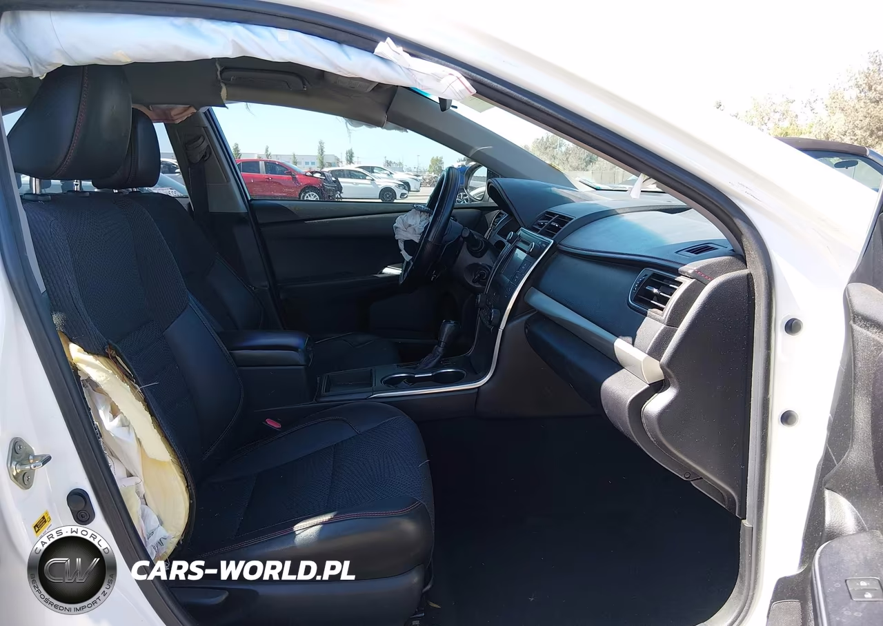 2016 Toyota Camry Se VIN:4T1BF1FKXGU256201 - 5