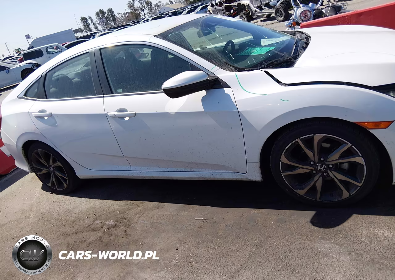 2020 Honda Civic Sport VIN:2HGFC2F8XLH572429 - 13