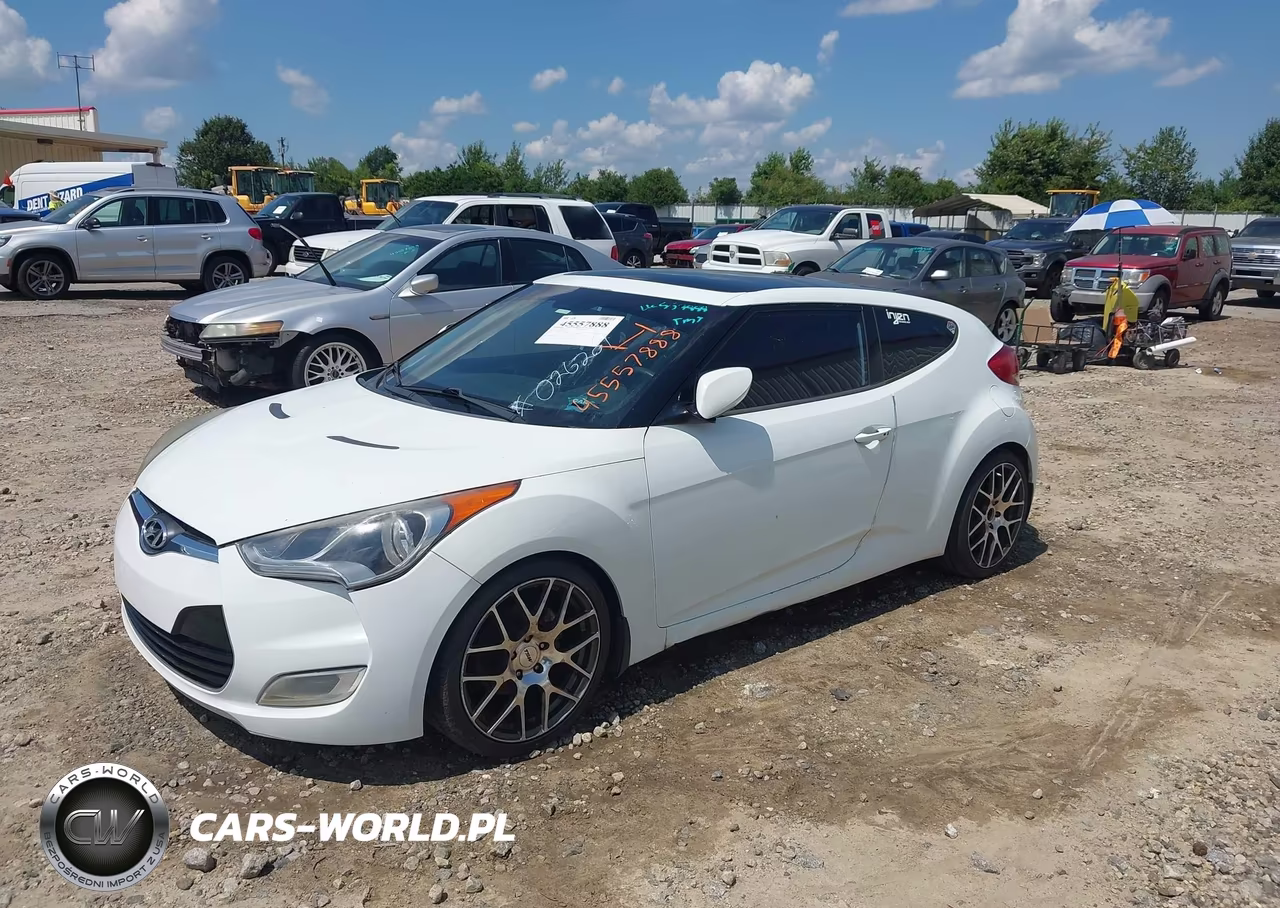 2012 Hyundai Veloster Base W-Red-Black VIN:KMHTC6AD4CU026201 - 2