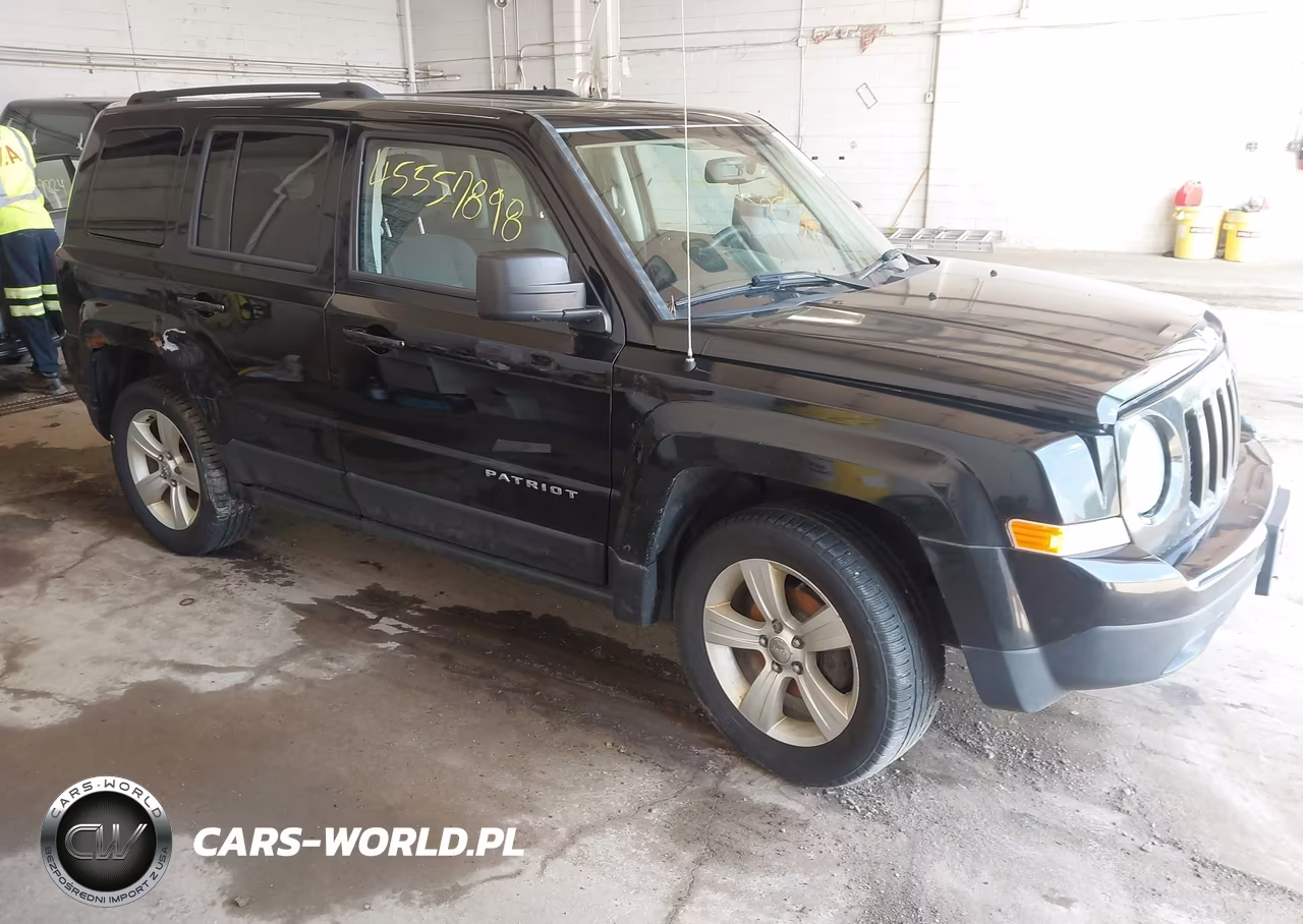 2016 Jeep Patriot Latitude – zdjęcie 1 z 16