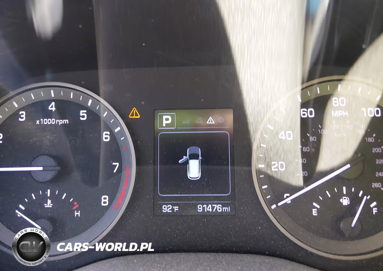 2017 Hyundai Tucson Value VIN:KM8J33A27HU563608 - 16