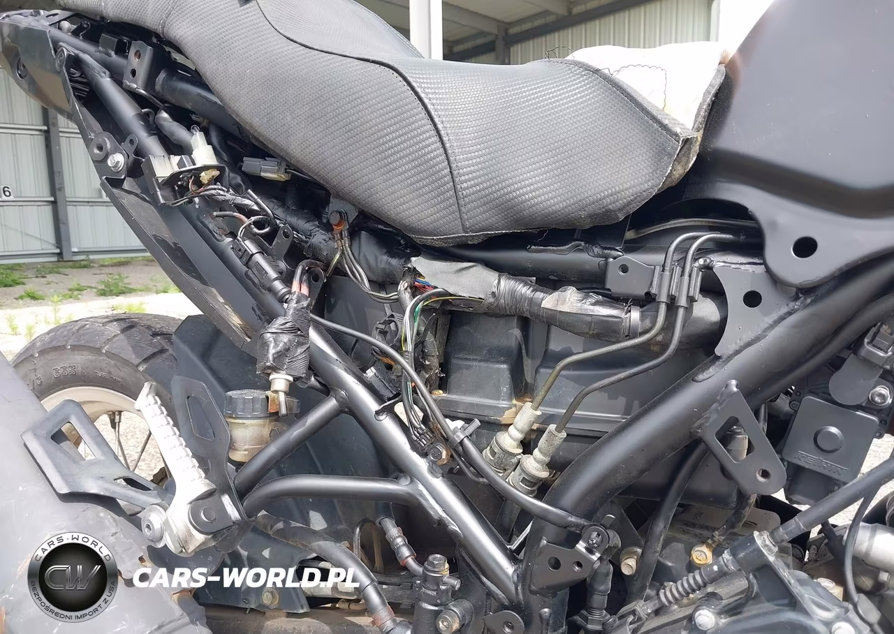 2017 Kawasaki Kle300 C VIN:JKALE8C15HDA00739 - 13