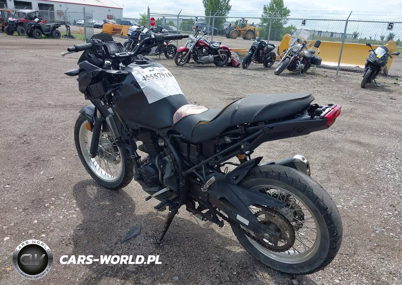 2017 Kawasaki Kle300 C VIN:JKALE8C15HDA00739 - 3