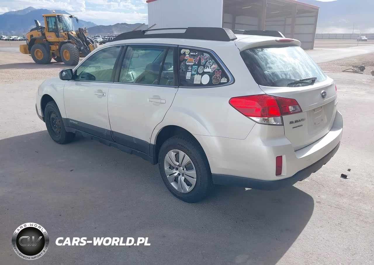 2013 Subaru Outback 2.5I VIN:4S4BRCAC6D3284114 - 3