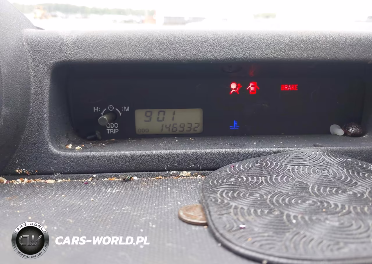 2005 Scion Xb VIN:JTLKT334450182426 - 7